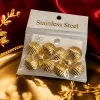 A fashionable and elegant set of golden flower-shaped earrings and necklaces for ladies Specification image